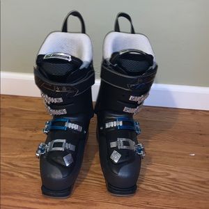 Nordica Belle Ski boots